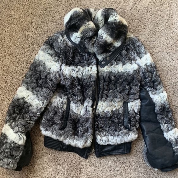 Fur Jacket - Picture 1 of 3